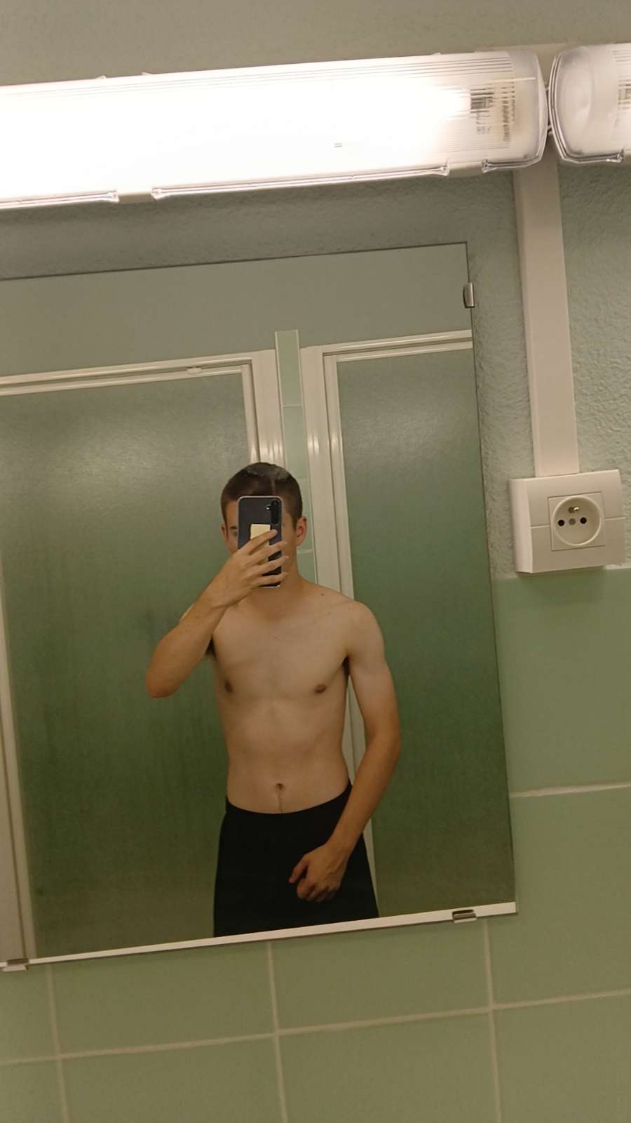 Profil de Egemen, 19 ans, Escort TS Luxembourg à Hachiville