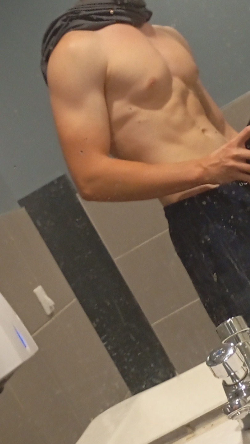 Profil de Medhi, 19 ans, Escort TS Luxembourg à Asselscheuer