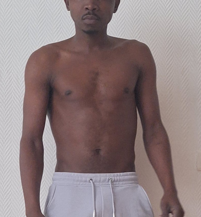 Profil de Salah-eddine, 35 ans, Escort TS Luxembourg à Brattert