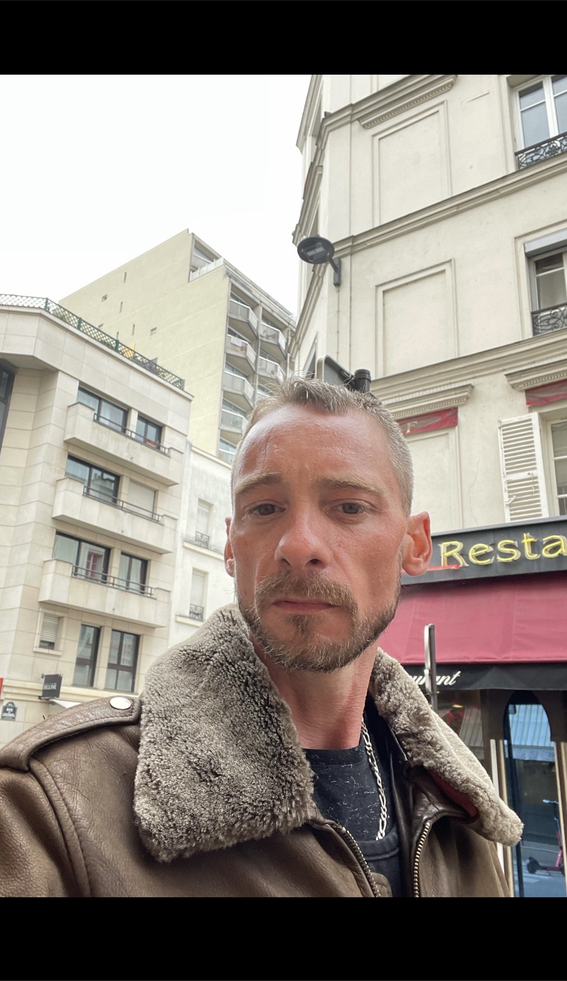 Profil de Armen, 40 ans, Escort TS Luxembourg à Heisdorf