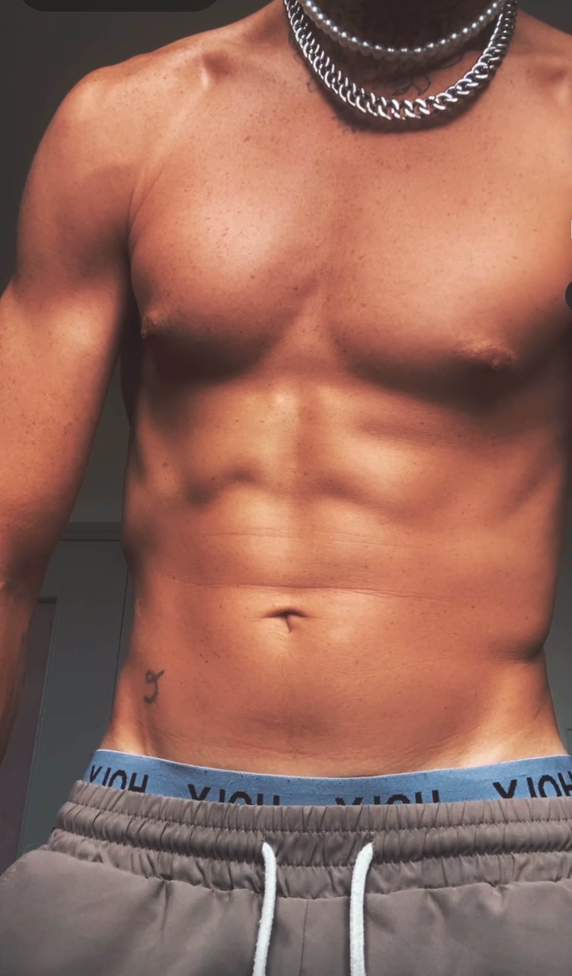Profil de Georgi, 32 ans, Escort TS Luxembourg à Wincrange