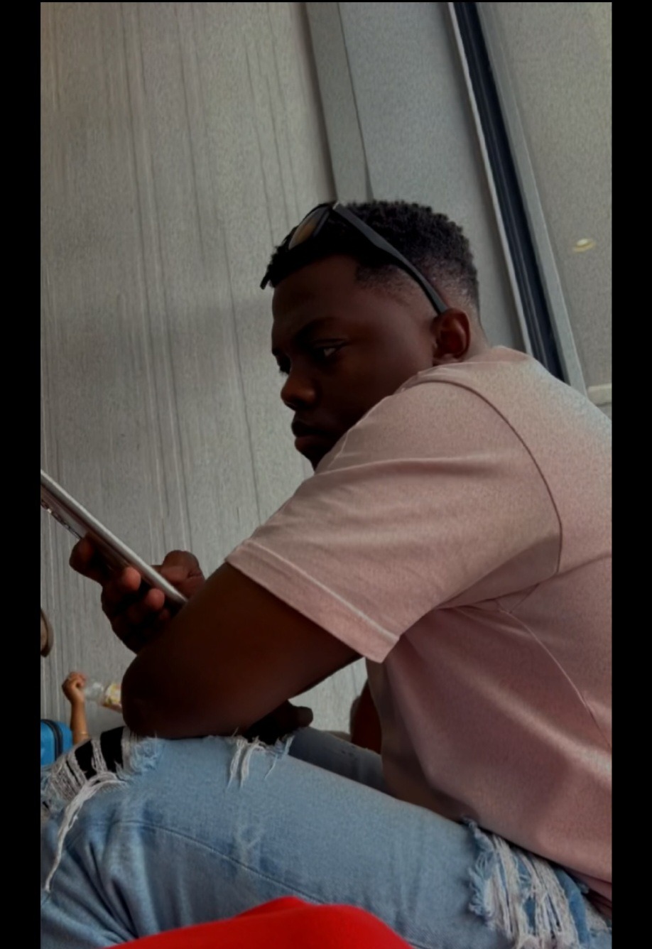 Profil de Diango, 27 ans, Escort TS Luxembourg à Heiderscheidergrund (Goesdorf)