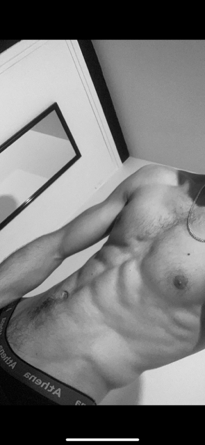 Profil de Niel, 24 ans, Escort TS Luxembourg à Oberschlinder