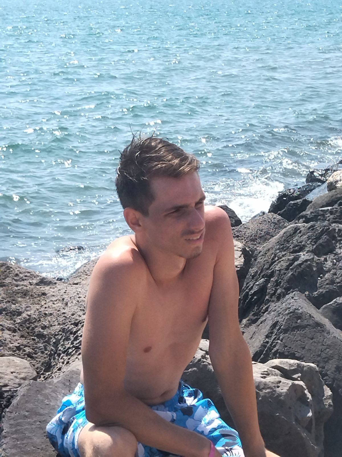 Profil de Hanafi, 20 ans, Escort TS Luxembourg à Rodershausen