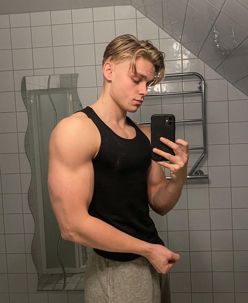 Profil de Fidel, 21 ans, Escort TS Luxembourg à Heffingen