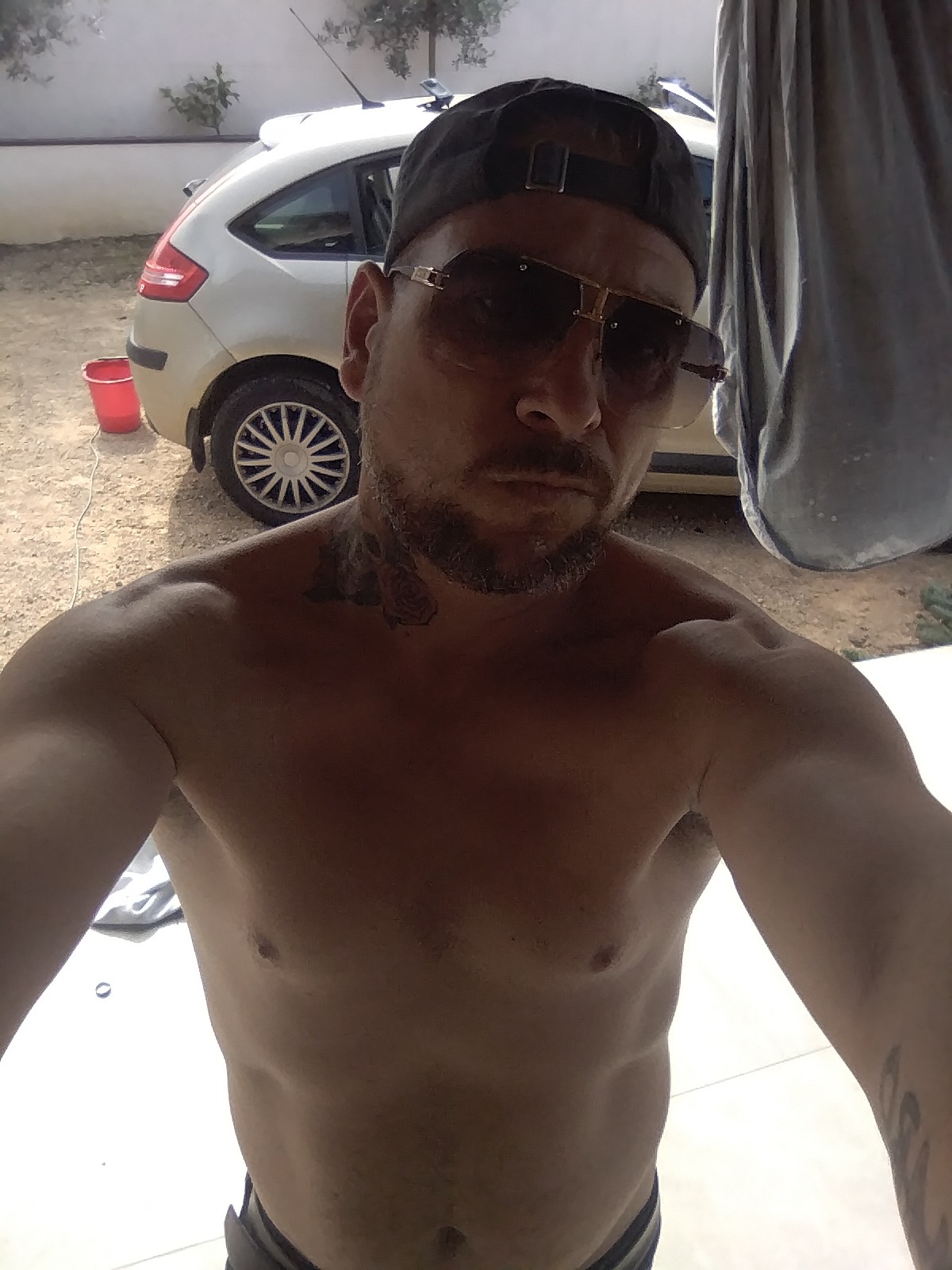 Profil de Hugolin, 42 ans, Escort TS Luxembourg à Parc Hosingen