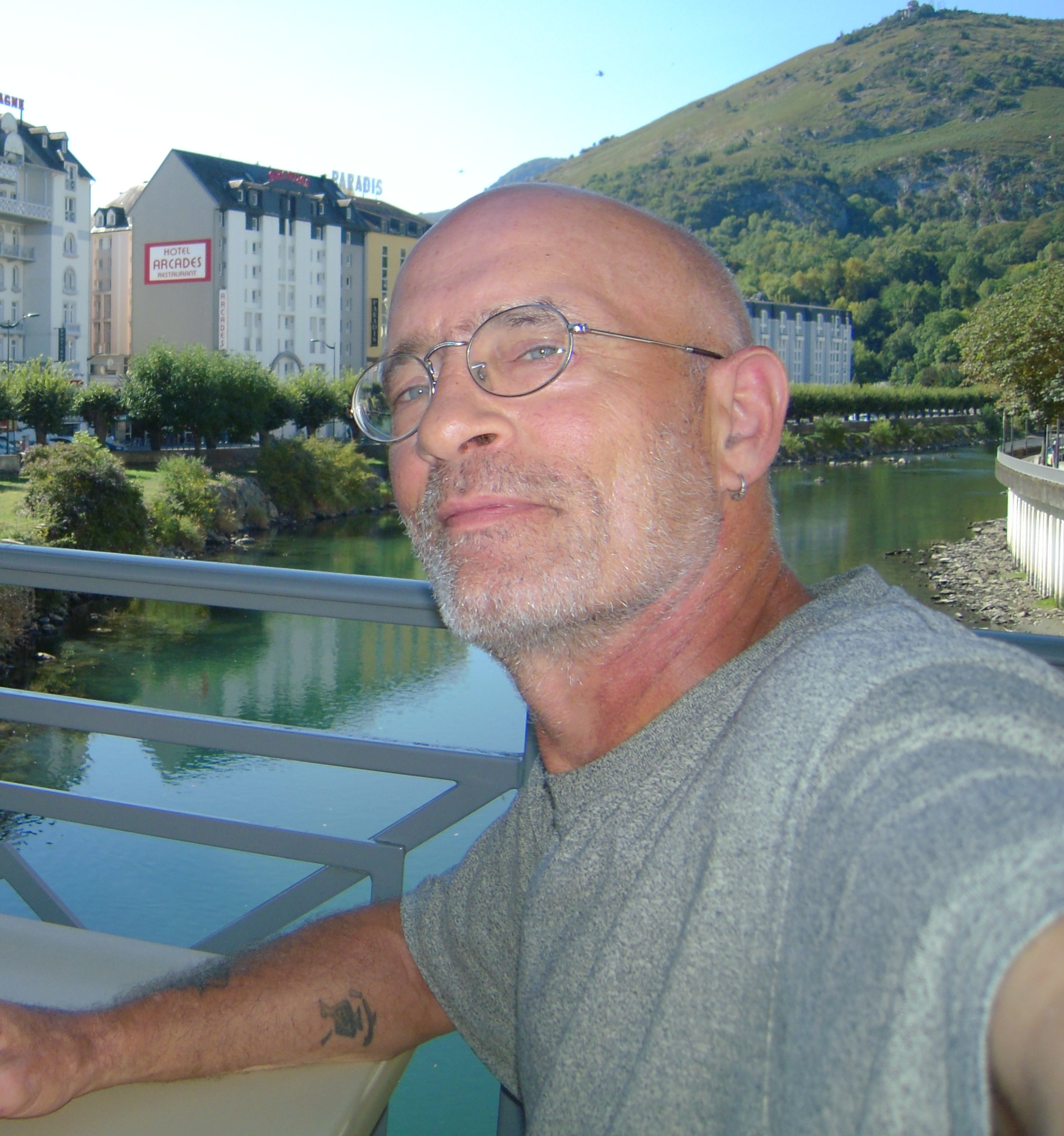 Profil de Yowen, 55 ans, Escort TS Luxembourg à Dorscheid