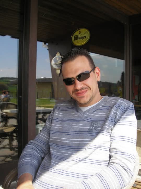 Profil de Robert, 44 ans, Escort TS Luxembourg à Leithum