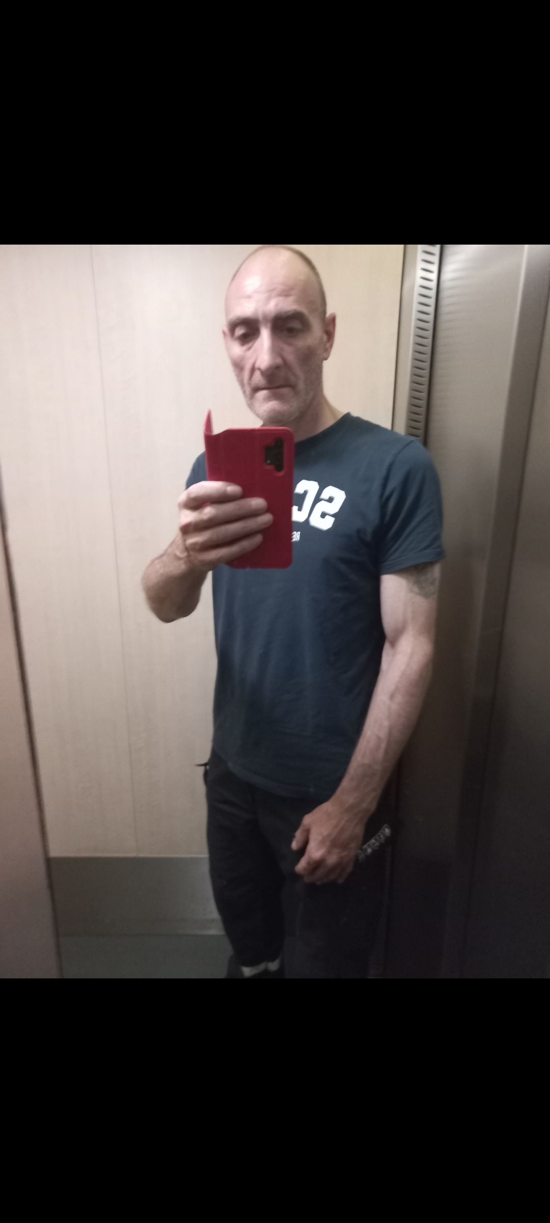 Profil de Laslo, 48 ans, Escort TS Luxembourg à Pratz