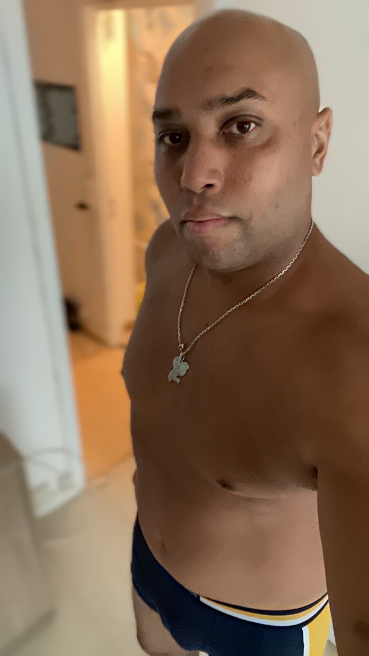 Profil de Abderahim, 43 ans, Escort TS Luxembourg à Hellange