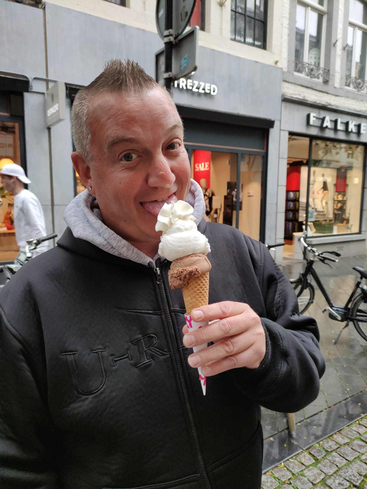 Profil de Tommy, 49 ans, Escort TS Luxembourg à Hautcharage